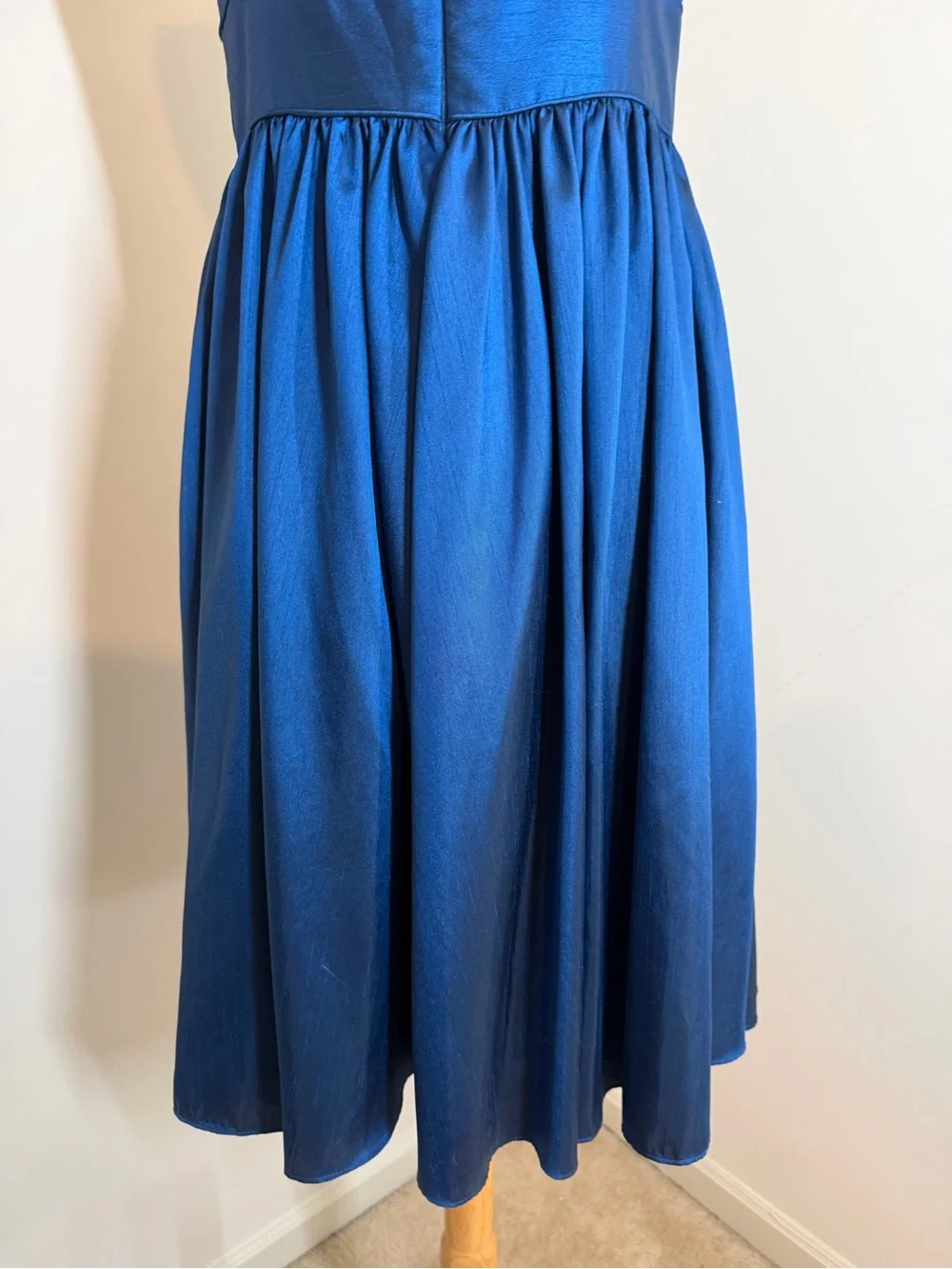 WTOO by Watters & Watters -SZ 10- Blue Formal Fit & Flare Dress